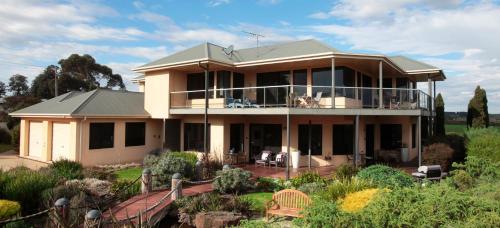 Entrance, Hilltop Apartments Phillip Island- Adult Only in Phillip Island