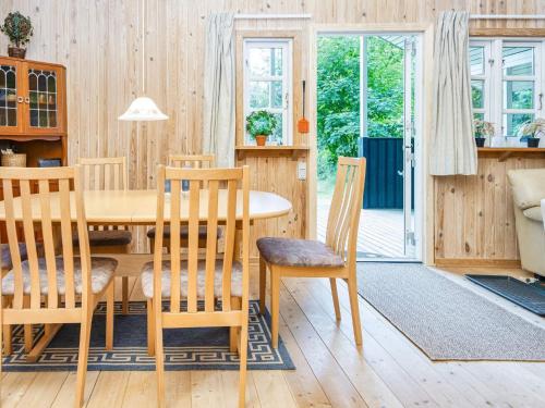 Comoditats, 6 person holiday home in Glesborg-By Traum in Glesborg