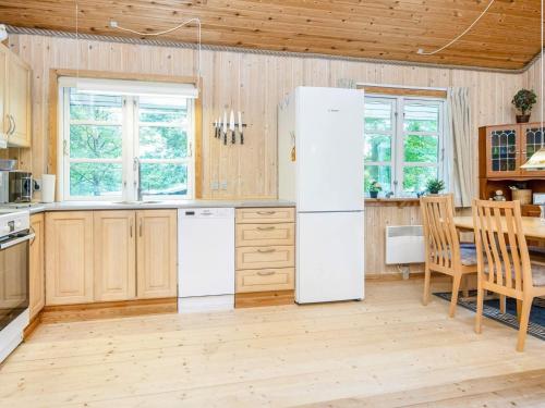 Comoditats, 6 person holiday home in Glesborg-By Traum in Glesborg