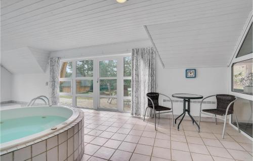Swimming pool, Beautiful Home In Rømø With Sauna in Romo Kirkeby
