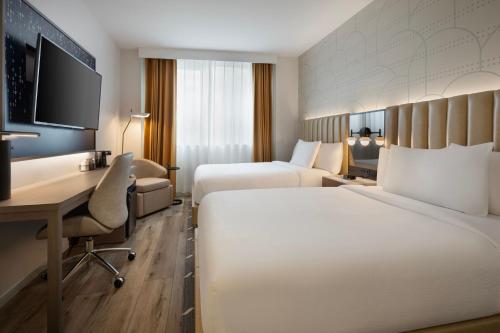 Courtyard by Marriott New York Manhattan / Soho - image 13