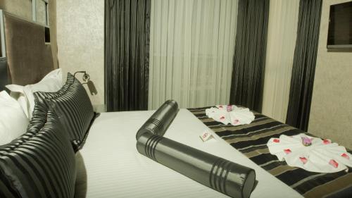 Special Offer - Superior Room image 10