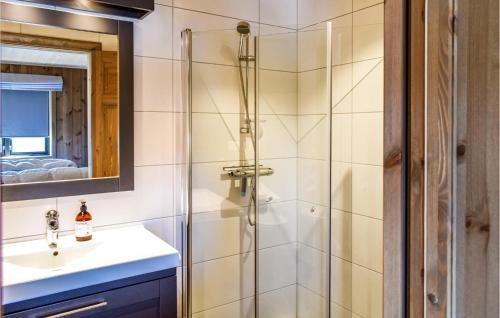 Bathroom, 4 Bedroom Beautiful Home In Øyer in Oyer
