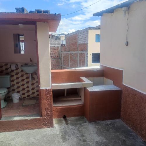Baño, Conexión Urbana en el centro de Ambato (Conexion Urbana en el centro de Ambato) in Ambato