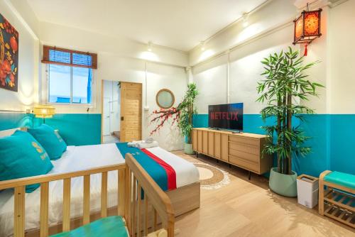 room detail thumbnail 1