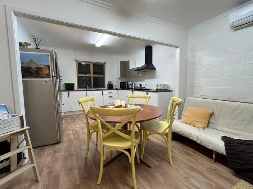 Walk in the forest and cycle to the sea in Frankleigh Park