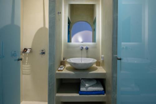 Mykonos Moussa - image 2