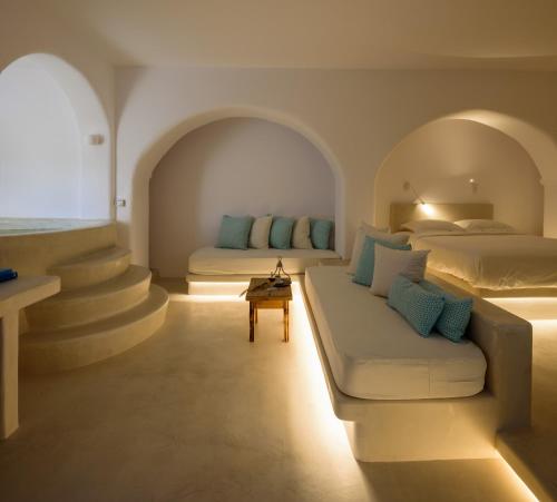 Mykonos Moussa - image 7