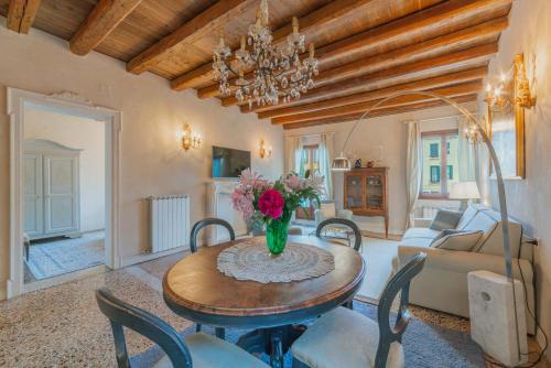 Casa Agostina Room Type - Apartment with Balcony Casa Agostina Room Type - Apartment with Balcony