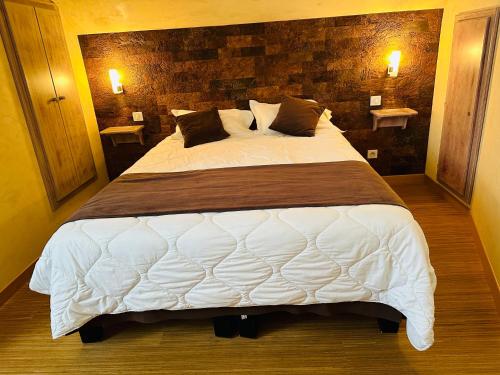 2 twin beds