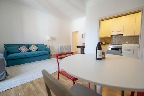 Bright and Lovely Apartment in San Lorenzo, Roma (foto 4)