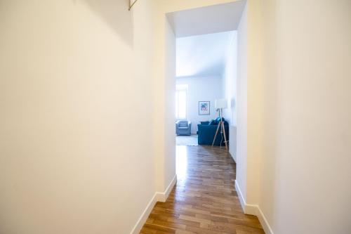 Bright and Lovely Apartment in San Lorenzo, Roma (foto 9)