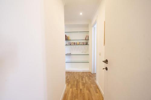 Bright and Lovely Apartment in San Lorenzo, Roma (foto 10)