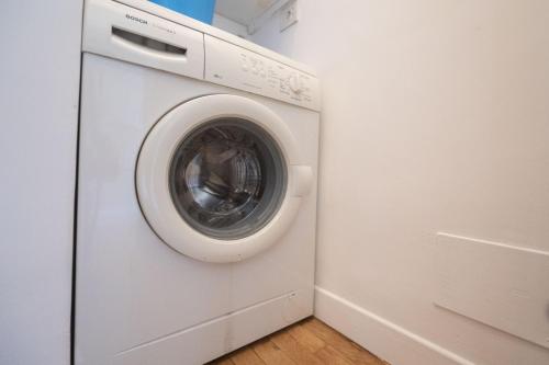 Bright and Lovely Apartment in San Lorenzo - image 4