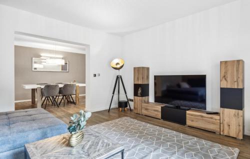 Stunning Apartment In Strasburg With Wifi in Uckerland