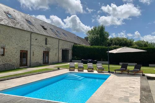 Peldbaseins, Le Pressoir de la Vieville, Gite Renoir in Mandeville-en-Bessin