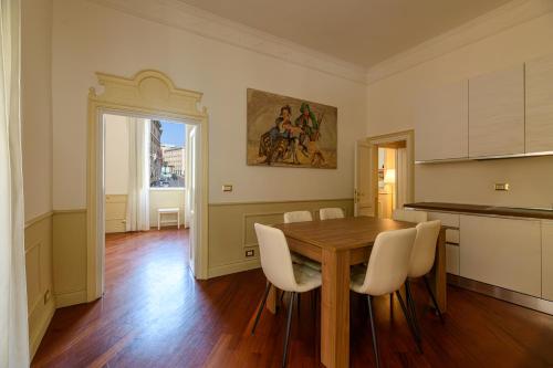 City Center Apartment - Pantheon, Rome (photo 9)