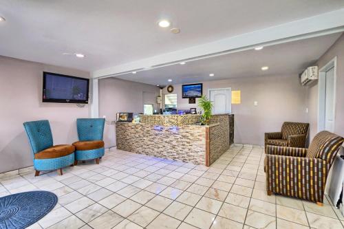 Travelodge by Wyndham Austin South