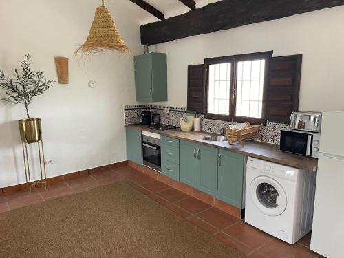 virtuve, MiLuna Oasis Suites in Huércal-Overa