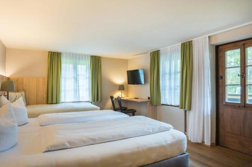 Hotel Sonne - image 12