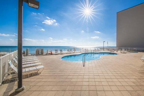 Surfside Shores By Hosteeva - 수영장