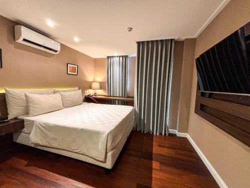 Swiss-Belcourt Serpong Room Type - Deluxe Double Room