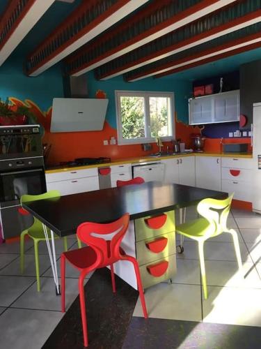 Villa contemporaine confortable, déco atypique gîte à louer Clohars-Fouesnant