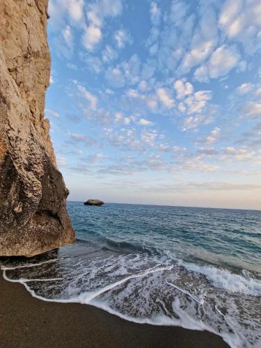 Közeli látványosságok, Beautiful Garden Apartment in Mandriá