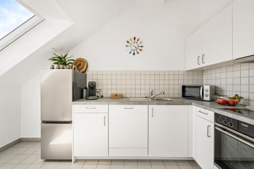 廚房, Ferienwohnung Bad Friedrichshall 5BR 10 beds, TV & kitchen in 巴特腓特烈斯哈爾