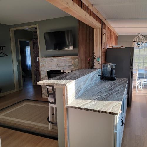 Thomas Cottage at Angel Acres