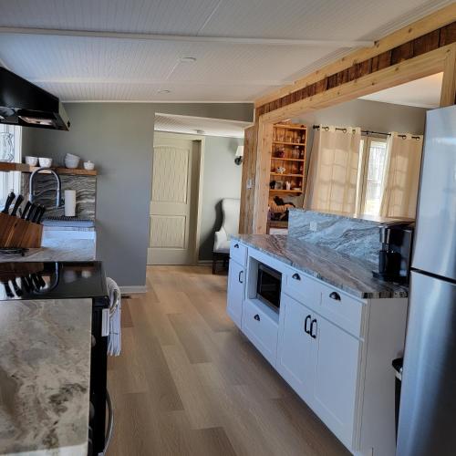 Thomas Cottage at Angel Acres