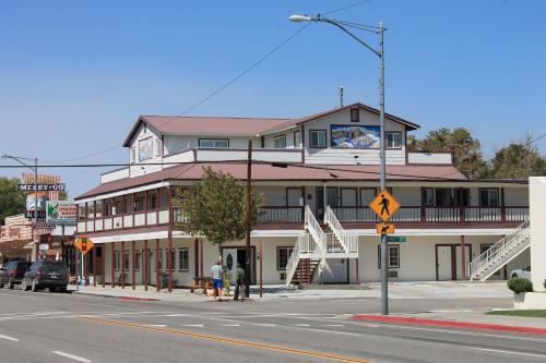 Facilities, Whitney Portal Hotel And Hostel in Lone Pine (CA)
