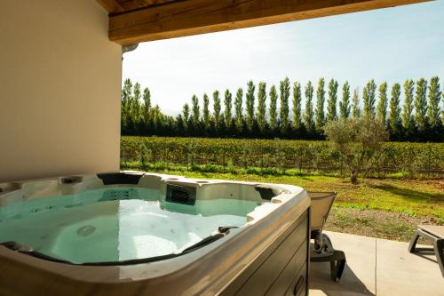 3 bedrooms, 5 beds