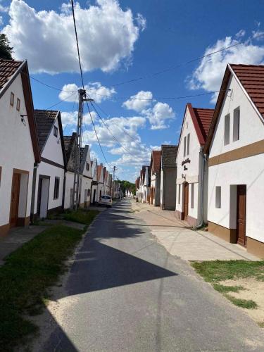 Pihentető Présház Nemesnádudvar (Pihenteto Preshaz Nemesnadudvar) in Nemesnádudvar