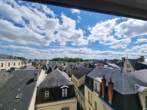 L'échappée moderne (L'echappee moderne) in Chinon