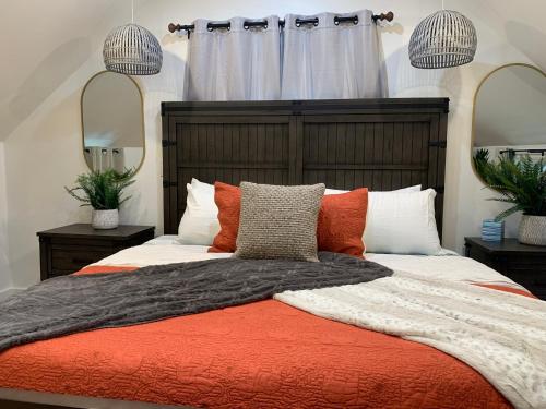 4 bedrooms, 7 beds