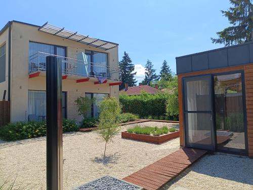Vista exterior, Újhely Apartmanház (Ujhely Apartmanhaz) in Siofok