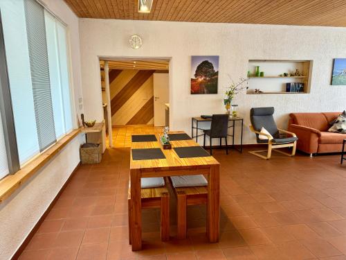 المرافق, Schwabennestle - Ferienwohnung Albstadt-Onstmettingen in البستادت