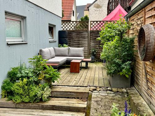 حديقة, Schwabennestle - Ferienwohnung Albstadt-Onstmettingen in البستادت