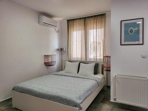 OOTA Soko with Parking Garage