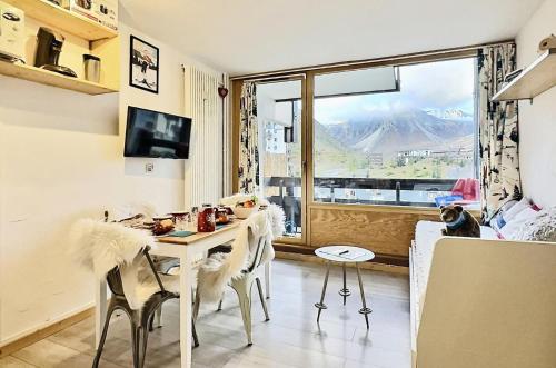Résidence Home Club - Studio cabine très agréable, exposé plein Sud avec vue sur la Grande Motte MAE-2964 - Location saisonnière - Tignes