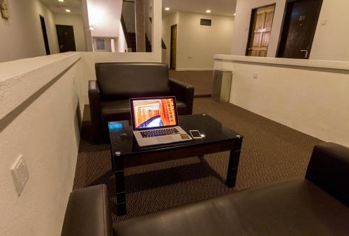 Lobby, HOTEL RAUB since 1968 in Raub