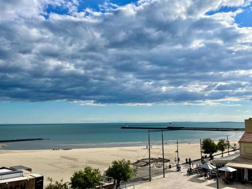Grand appartement vue sur mer near Le Cocotier