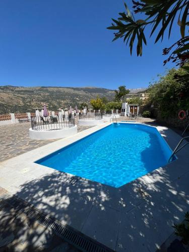 Apartamento Rural Slow House Alpujarra - Piscina y chimenea in Bubion