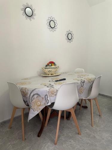 Iekārtas, Cómodo hogar en Cistierna (Comodo hogar en Cistierna) in Cistierna