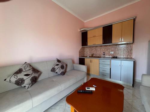 Amelia Apartments - image 7