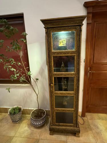 3-BR Murree Hills Hideaway with Scenic View - image 12