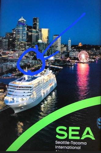 New Downtown 2 Beds, 2 Baths Waterfront Alaska 335