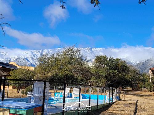 Skats, Punto Serrano in Karpinterija