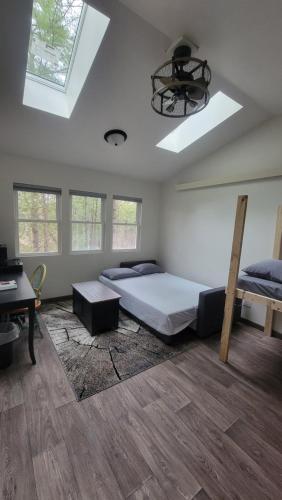 3 twin beds, 1 sofa bed